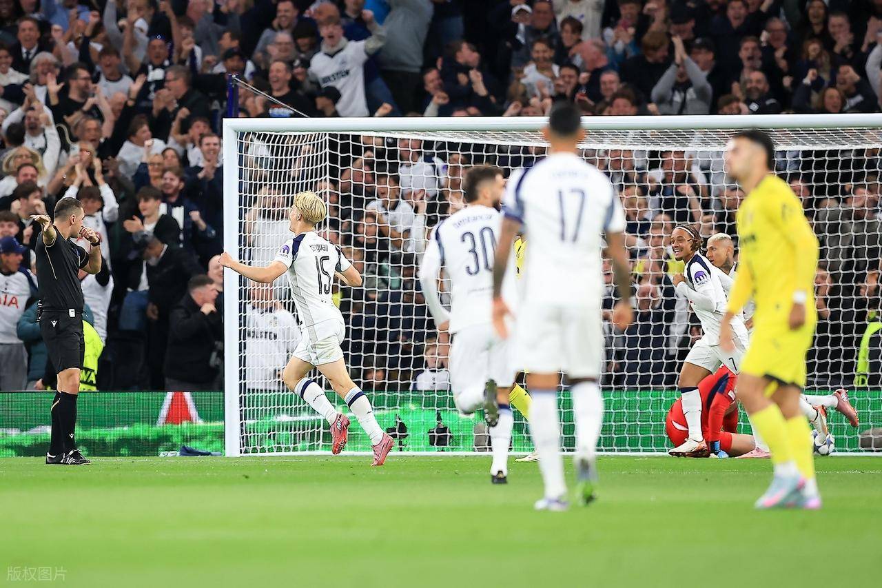 关于社区盾赛前再迎强敌,布莱顿复出首秀,主帅态度——引发热议,高层口径保持一致的信息 关于社区盾赛前再迎强敌,布莱顿复出首秀,主帅态度——引发热议,高层口径保持一致的信息