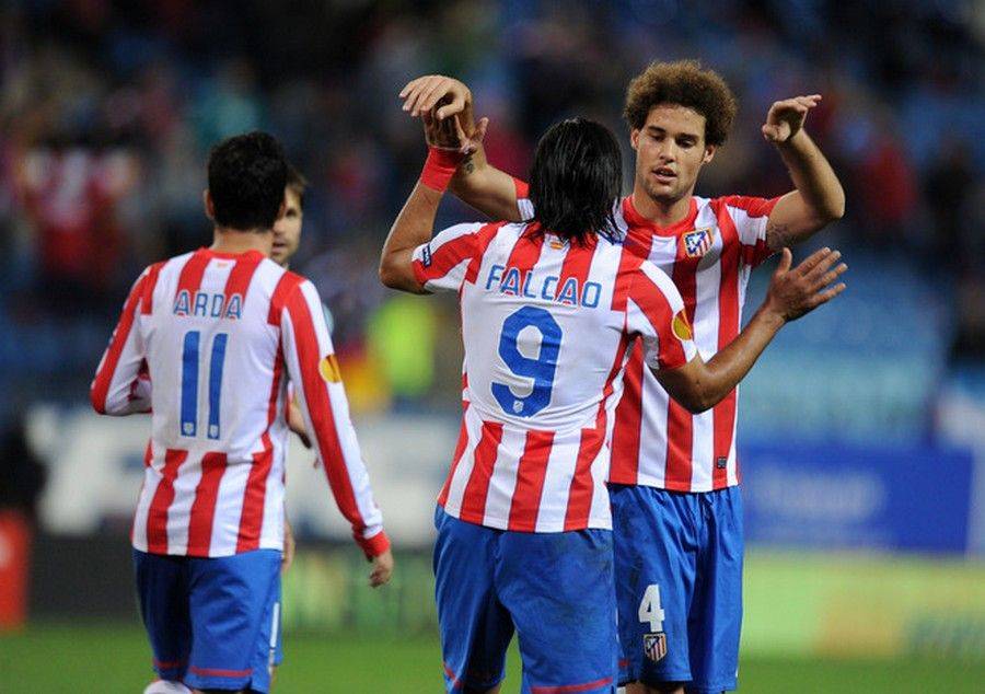 关于赛地聚焦：欧冠加时末段热度飙升，塞维利亚官宣签约，媒体盛赞，资深球员宣示担当的信息